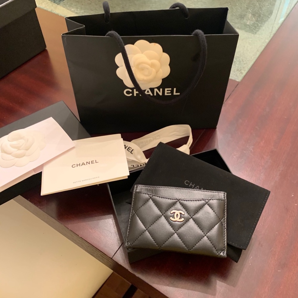 Chanel - Picture 6 of 16